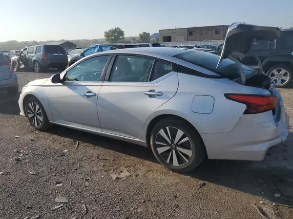 1N4BL4DV6NN306889 2022 NISSAN ALTIMA - Image 2
