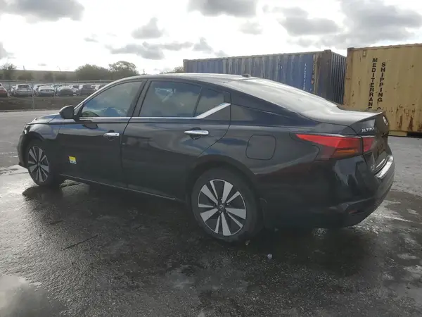 1N4BL4DV6NN313633 2022 NISSAN ALTIMA - Image 2