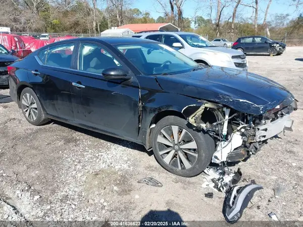1N4BL4DV6NN320677 2022 NISSAN ALTIMA - Image 1