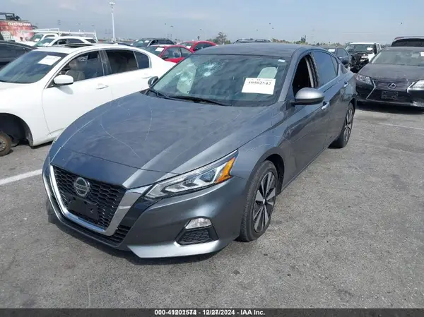 1N4BL4DV6NN333641 2022 NISSAN ALTIMA - Image 2