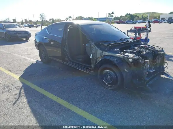 1N4BL4DV6NN352397 2022 NISSAN ALTIMA - Image 1