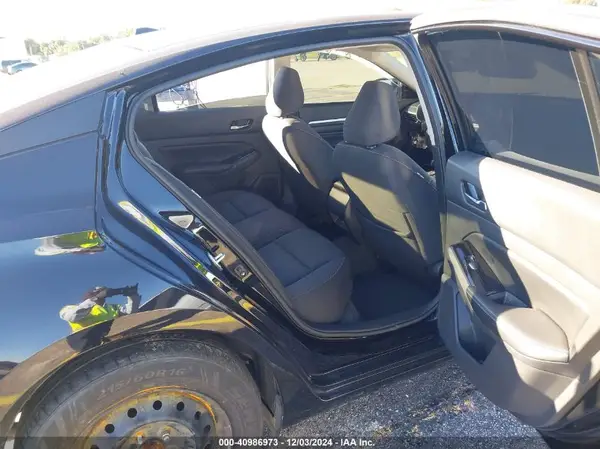 1N4BL4DV6NN352397 2022 NISSAN ALTIMA - Image 8
