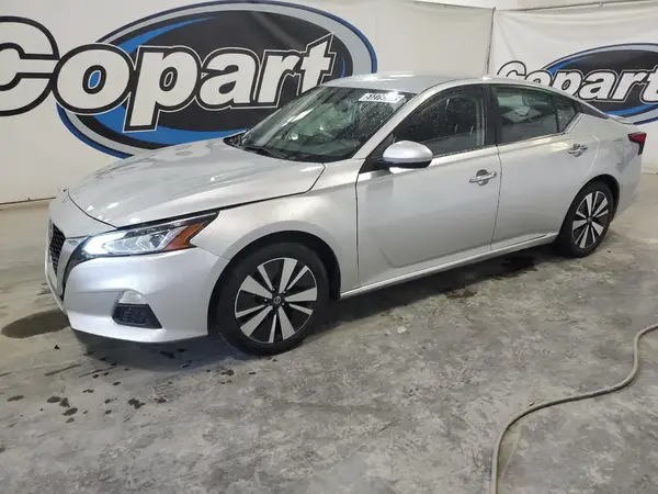1N4BL4DV6NN365473 2022 NISSAN ALTIMA - Image 1