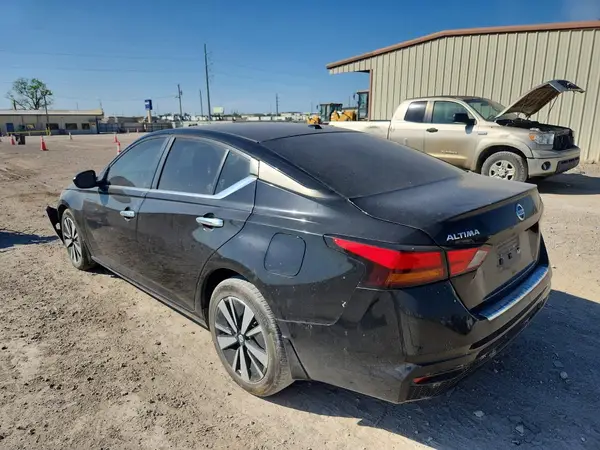 1N4BL4DV6NN372617 2022 NISSAN ALTIMA - Image 2