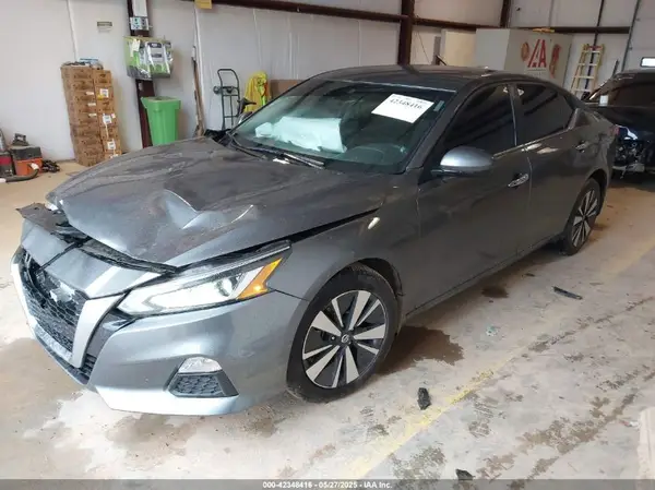 1N4BL4DV6NN372794 2022 NISSAN ALTIMA - Image 2