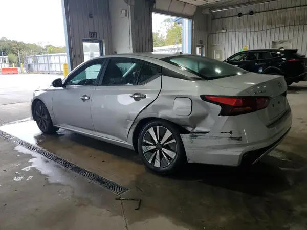 1N4BL4DV6NN382354 2022 NISSAN ALTIMA - Image 2