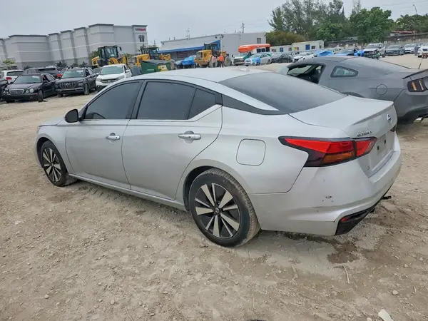 1N4BL4DV6NN382824 2022 NISSAN ALTIMA - Image 2