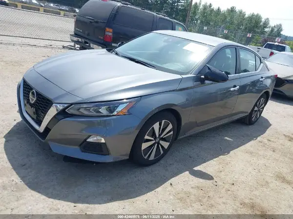 1N4BL4DV6NN391166 2022 NISSAN ALTIMA - Image 2