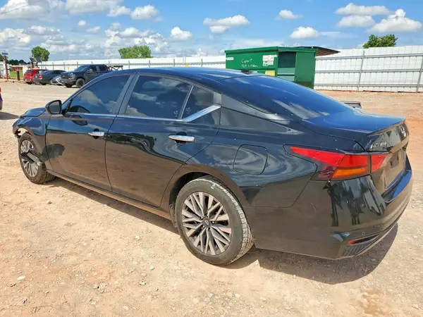 1N4BL4DV6PN321170 2023 NISSAN ALTIMA - Image 2