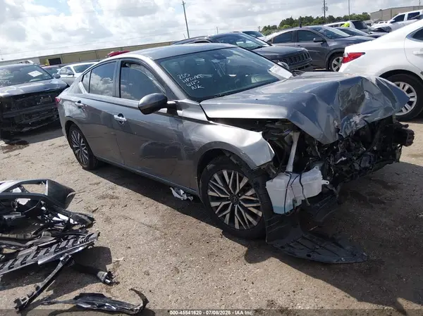 1N4BL4DV6PN330466 2023 NISSAN ALTIMA - Image 1