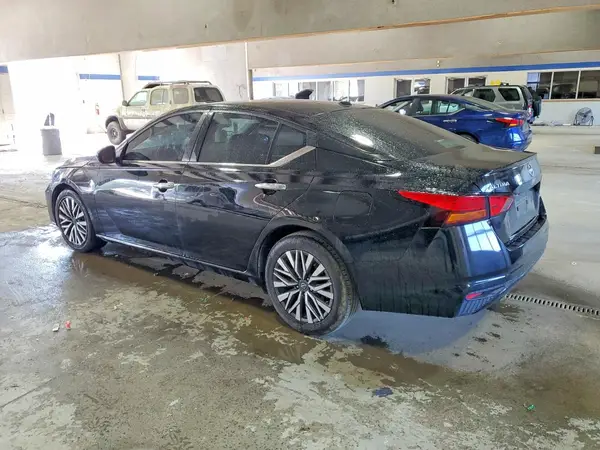 1N4BL4DV6PN338342 2023 NISSAN ALTIMA - Image 2