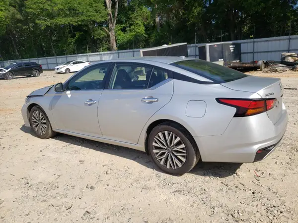 1N4BL4DV6PN339927 2023 NISSAN ALTIMA - Image 2