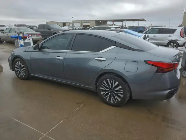 1N4BL4DV6PN354136 2023 NISSAN ALTIMA - Image 2