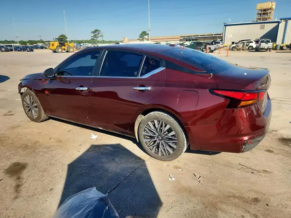 1N4BL4DV6PN360129 2023 NISSAN ALTIMA - Image 2