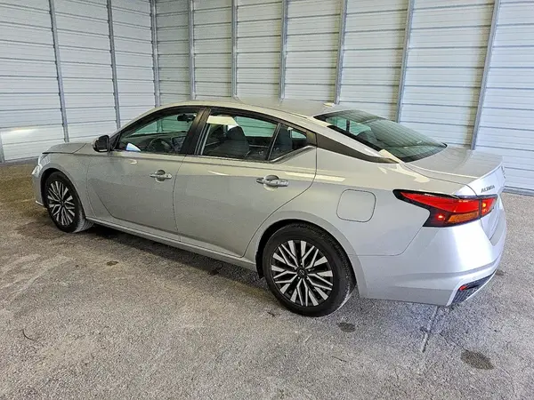 1N4BL4DV6PN363080 2023 NISSAN ALTIMA - Image 2