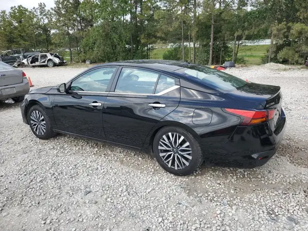 1N4BL4DV6PN370241 2023 NISSAN ALTIMA - Image 2
