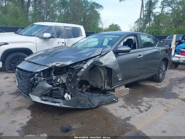 1N4BL4DV6PN376816 2023 NISSAN ALTIMA - Image 2