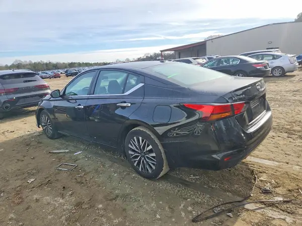 1N4BL4DV6PN379571 2023 NISSAN ALTIMA - Image 2
