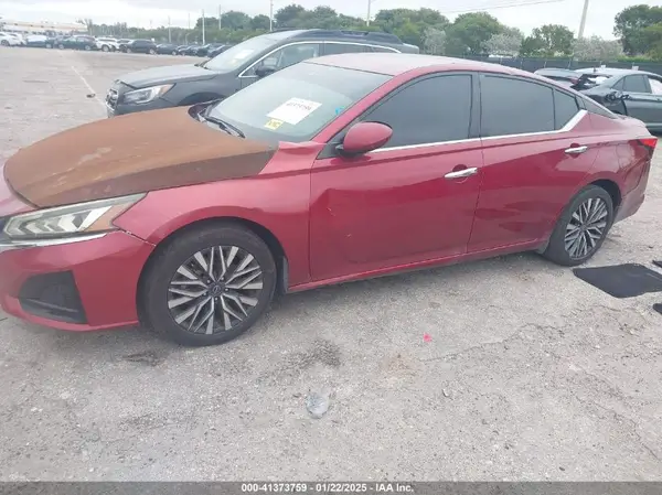 1N4BL4DV6PN381045 2023 NISSAN ALTIMA - Image 2