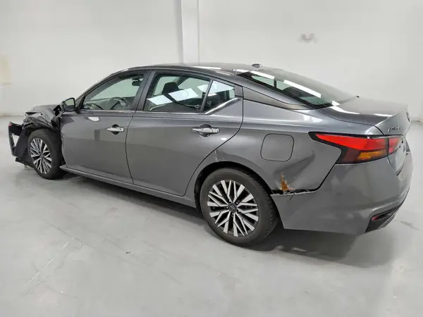 1N4BL4DV6PN382423 2023 NISSAN ALTIMA - Image 2