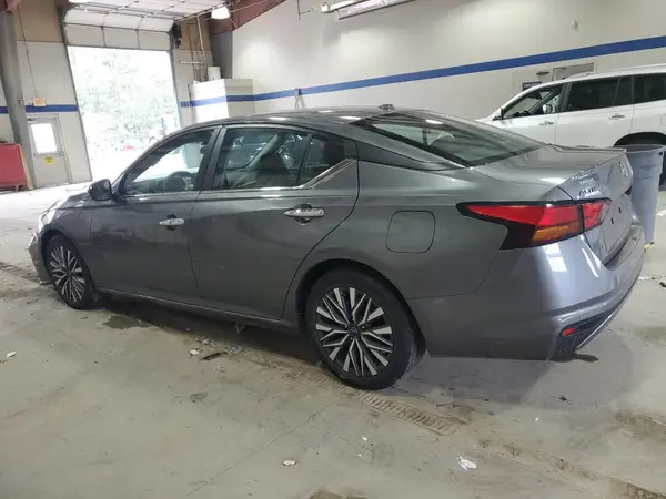 1N4BL4DV6PN386696 2023 NISSAN ALTIMA - Image 2