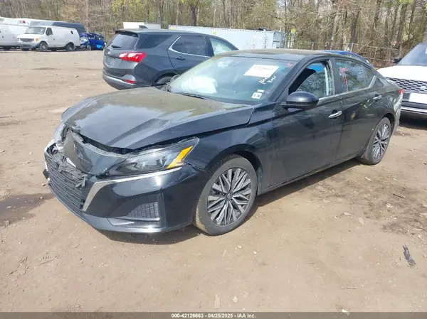 1N4BL4DV6PN388044 2023 NISSAN ALTIMA - Image 2