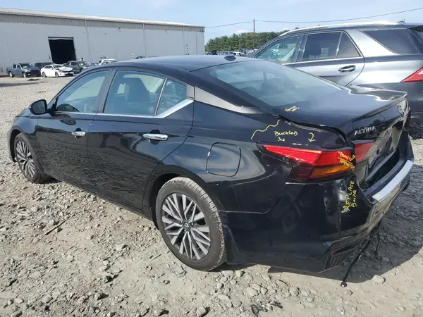 1N4BL4DV6PN391333 2023 NISSAN ALTIMA - Image 2