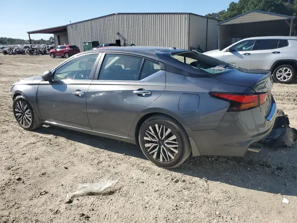 1N4BL4DV6PN392207 2023 NISSAN ALTIMA - Image 2