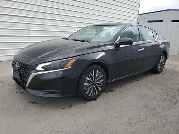 1N4BL4DV6PN394555 2023 NISSAN ALTIMA - Image 1