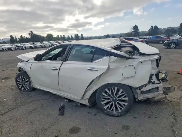 1N4BL4DV6PN402122 2023 NISSAN ALTIMA - Image 2