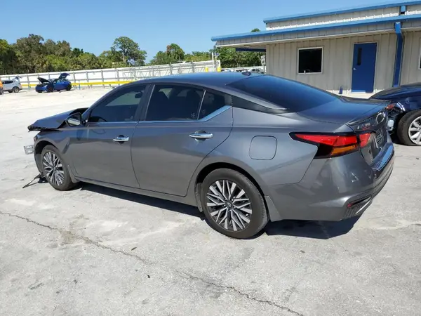 1N4BL4DV6PN409054 2023 NISSAN ALTIMA - Image 2