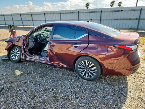 1N4BL4DV6PN415565 2023 NISSAN ALTIMA - Image 2