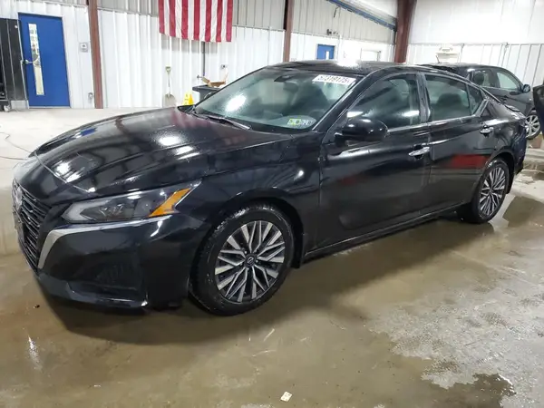 1N4BL4DV6PN425450 2023 NISSAN ALTIMA - Image 1