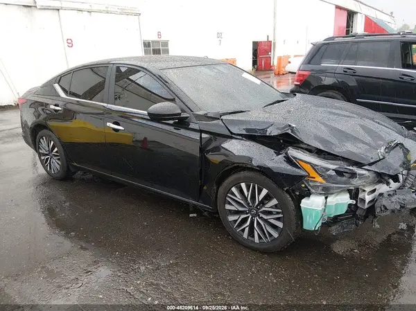 1N4BL4DV6RN305862 2024 NISSAN ALTIMA - Image 1