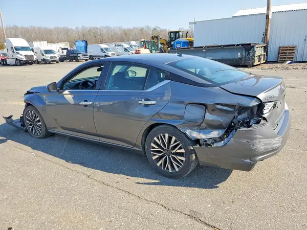1N4BL4DV6RN311337 2024 NISSAN ALTIMA - Image 2