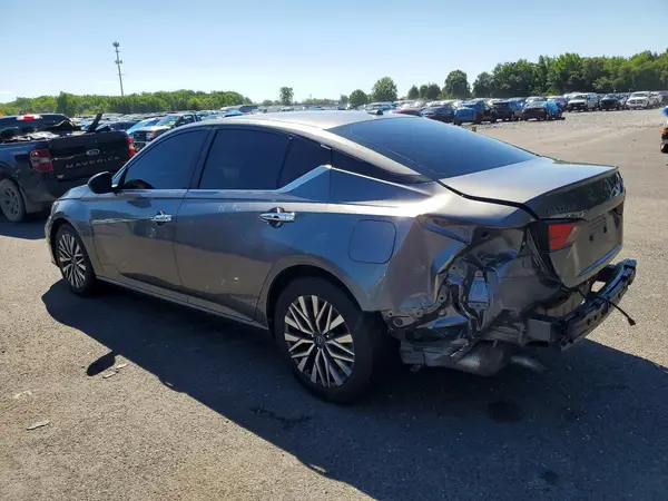 1N4BL4DV6RN322855 2024 NISSAN ALTIMA - Image 2