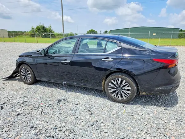 1N4BL4DV6RN323357 2024 NISSAN ALTIMA - Image 2