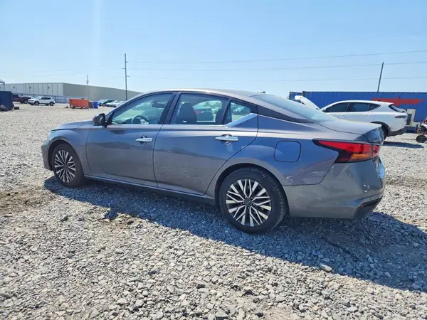 1N4BL4DV6RN333614 2024 NISSAN ALTIMA - Image 2