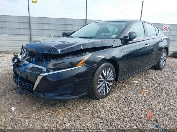 1N4BL4DV6RN336559 2024 NISSAN ALTIMA - Image 2