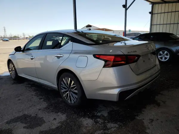 1N4BL4DV6RN341146 2024 NISSAN ALTIMA - Image 2