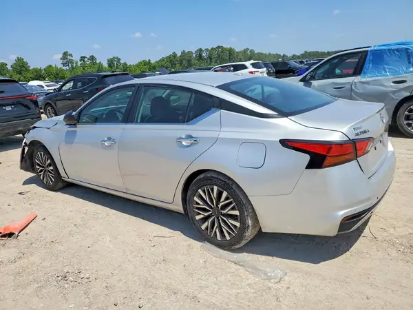 1N4BL4DV6RN346962 2024 NISSAN ALTIMA - Image 2