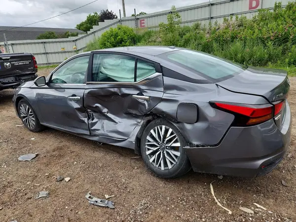 1N4BL4DV6RN356388 2024 NISSAN ALTIMA - Image 2