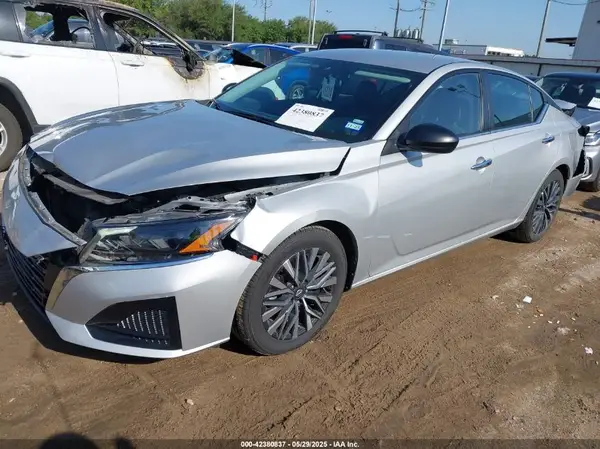 1N4BL4DV6RN360313 2024 NISSAN ALTIMA - Image 2