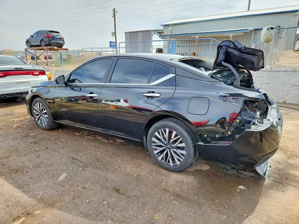 1N4BL4DV6RN365060 2024 NISSAN ALTIMA - Image 2