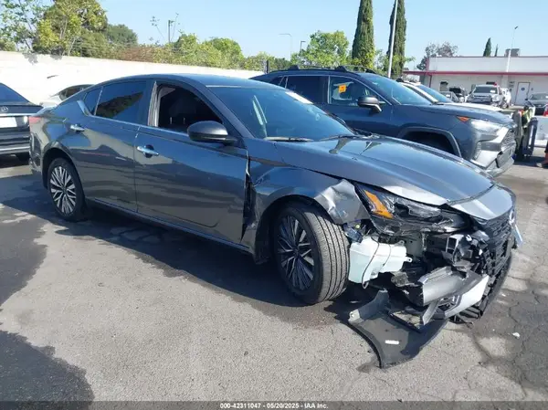 1N4BL4DV6RN379704 2024 NISSAN ALTIMA - Image 1