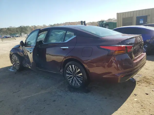 1N4BL4DV6RN383493 2024 NISSAN ALTIMA - Image 2