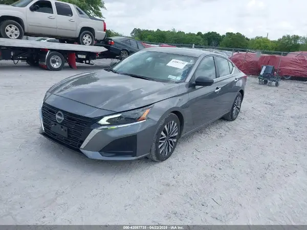 1N4BL4DV6RN385129 2024 NISSAN ALTIMA - Image 2