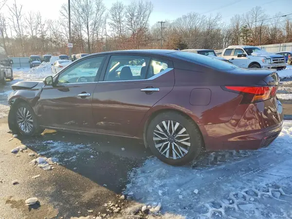1N4BL4DV6RN409123 2024 NISSAN ALTIMA - Image 2
