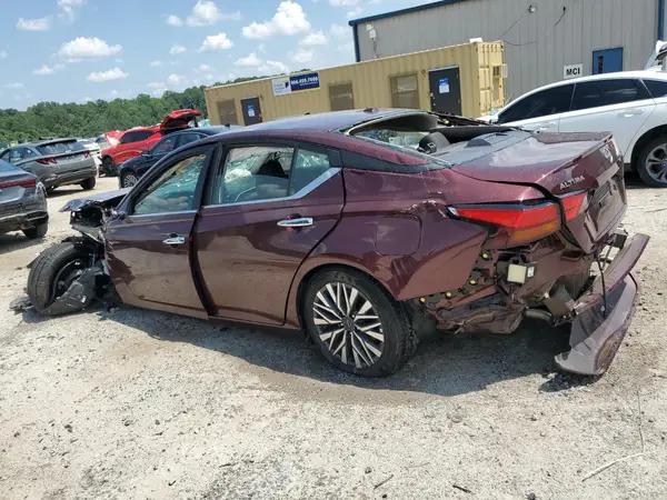 1N4BL4DV6RN431025 2024 NISSAN ALTIMA - Image 2