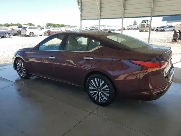 1N4BL4DV6SN302367 2025 NISSAN ALTIMA - Image 2